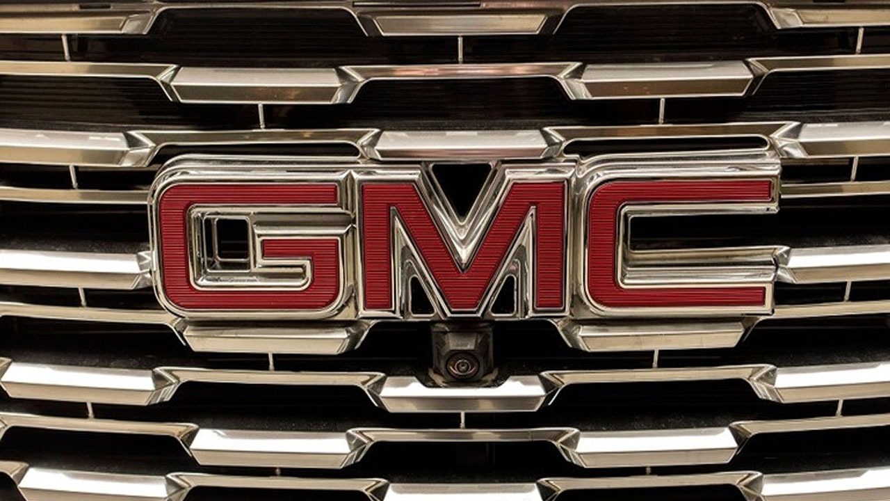GMC تزيح الستار عن أكثر سياراتها تطورًا