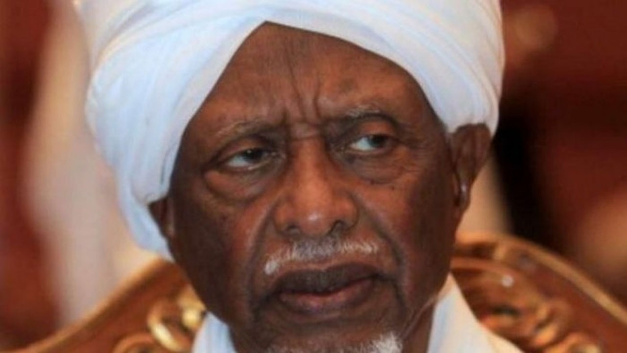 فيديو يوثق مواقف الملك فهد فور علمه بمرور السودان  بأزمة