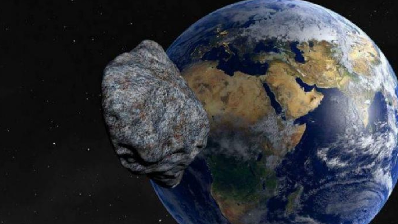 ناسا: كويكب بحجم ملعب كرة القدم يقترب من الأرض اليوم