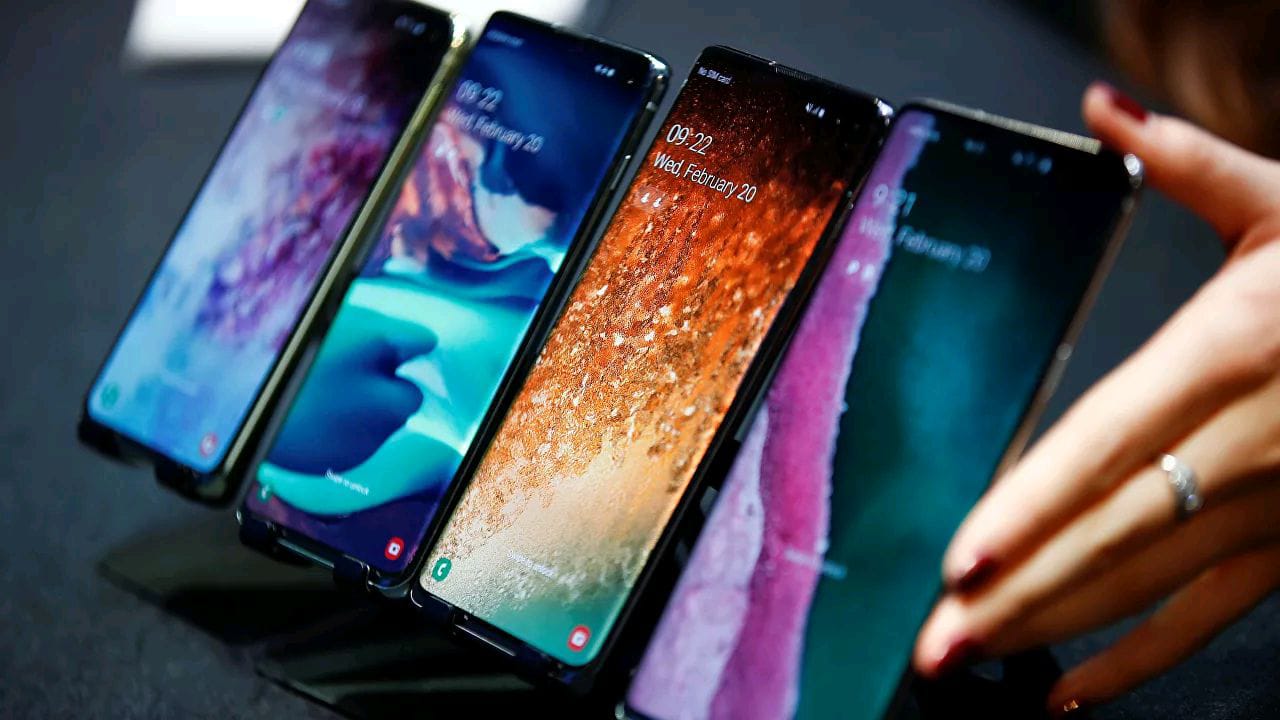 أبرز خمسة هواتف ذكية متوقعة في عام 2022