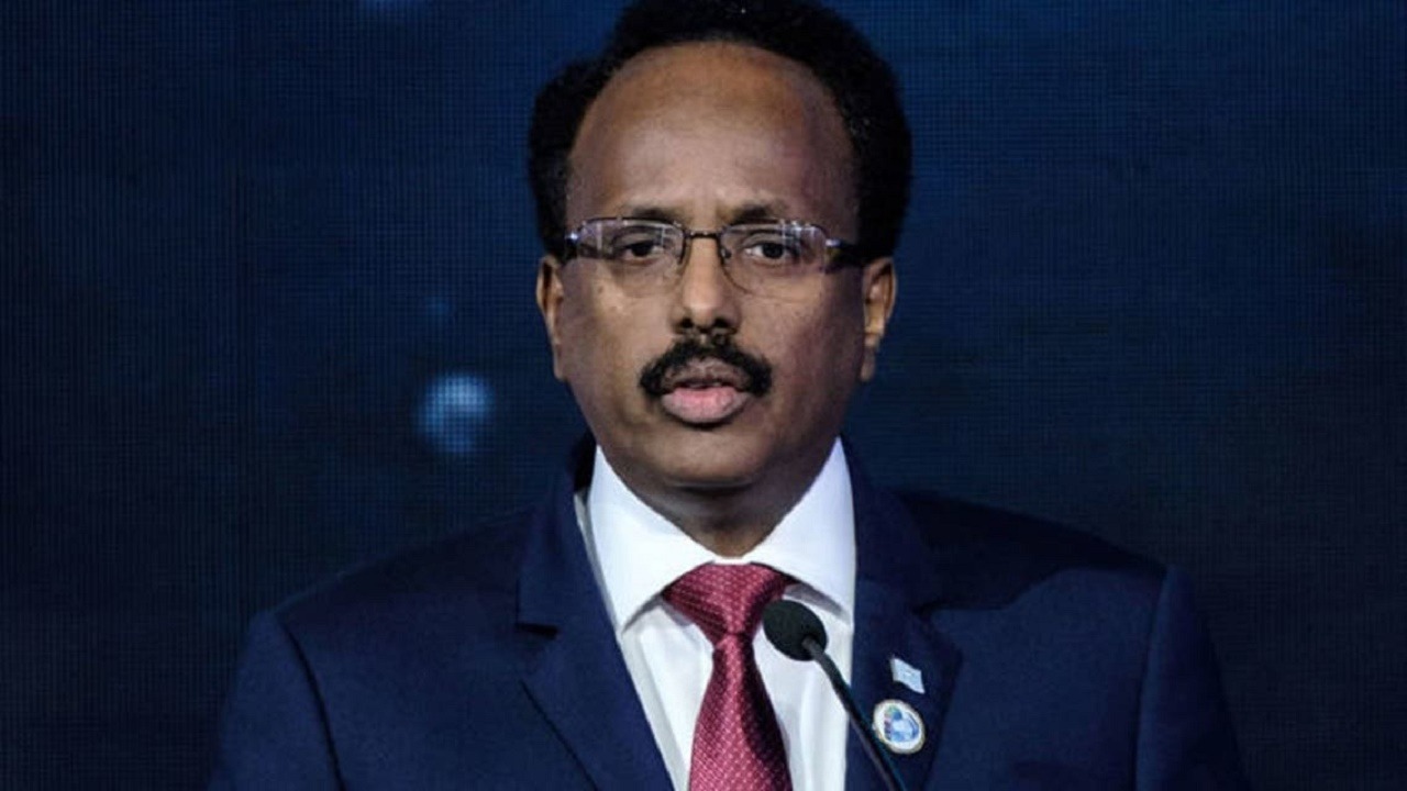رئيس الصومال يعلق مهام رئيس الوزراء بسبب قضايا فساد