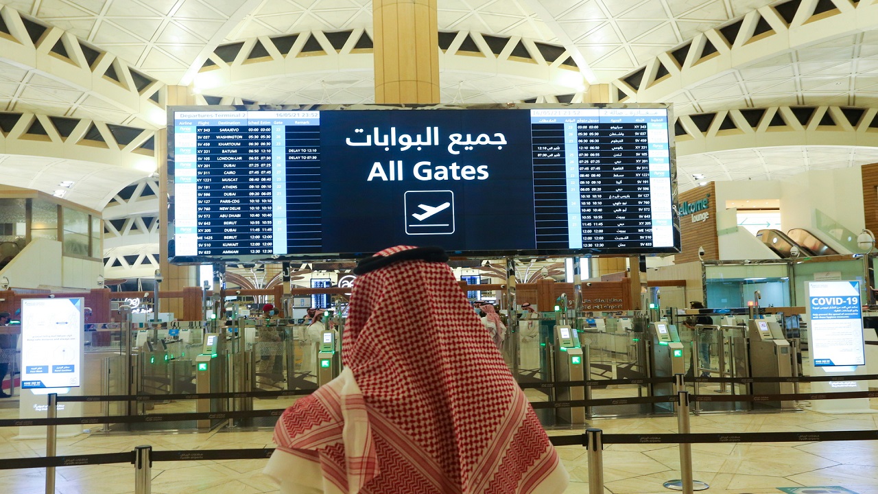 فيديو.. الكشف عن إنشاء مطار جديد ضخم في الرياض وموعد أولى رحلاته