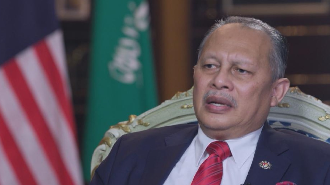 السفير الماليزي: تغيير ⁧‫المملكة مبهر في عدم‬⁩ مساسه للثوابت