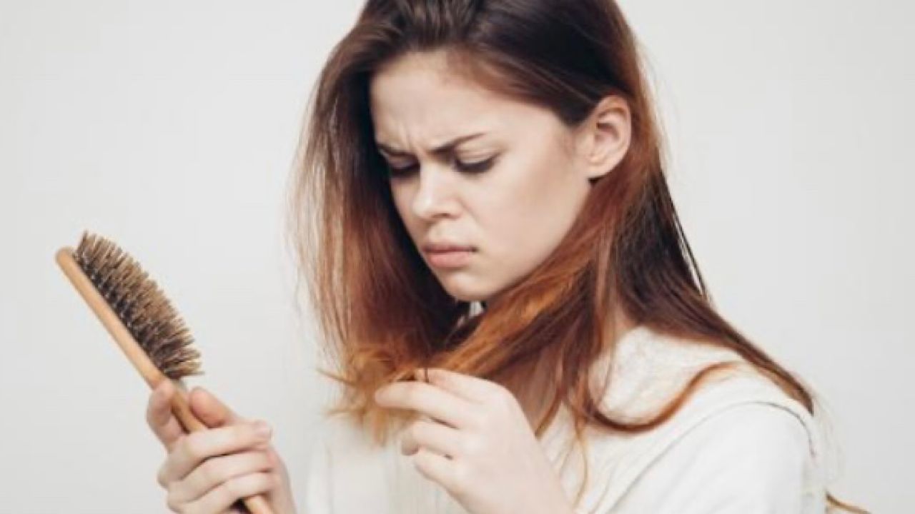 علامات تحذيرية في شعرك توضح مشاكل صحية خطيرة