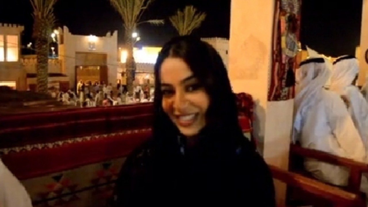 (أريام) أول فنانة عربية تظهر للجمهور السعودي بالرياض (فيديو)