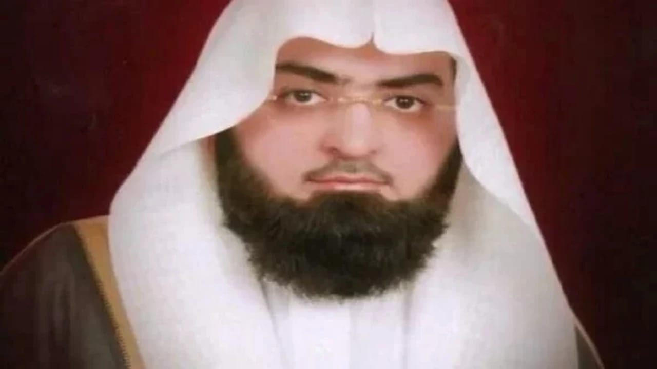 وفاة الشيخ محمود خليل القارئ إمام جامع القبلتين