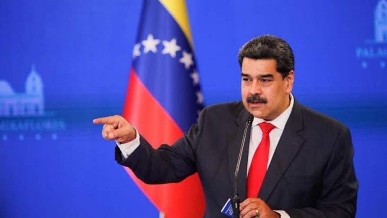 كورونا يؤجل زيارة الرئيس الفنزويلي إلى المملكة