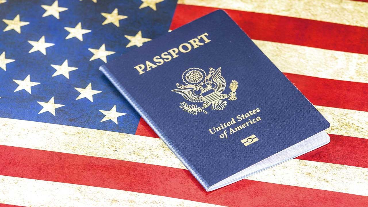 تأشيرات زيارة المواطنين لأميركا لمدة 10 سنوات بدءًا من الغد