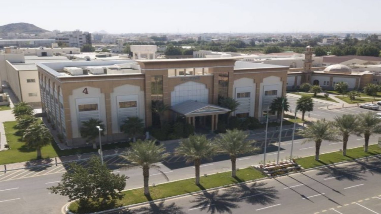 جامعة الطائف تعلن عن وظائف أكاديمية شاغرة لحملة الدكتوراه والماجستير