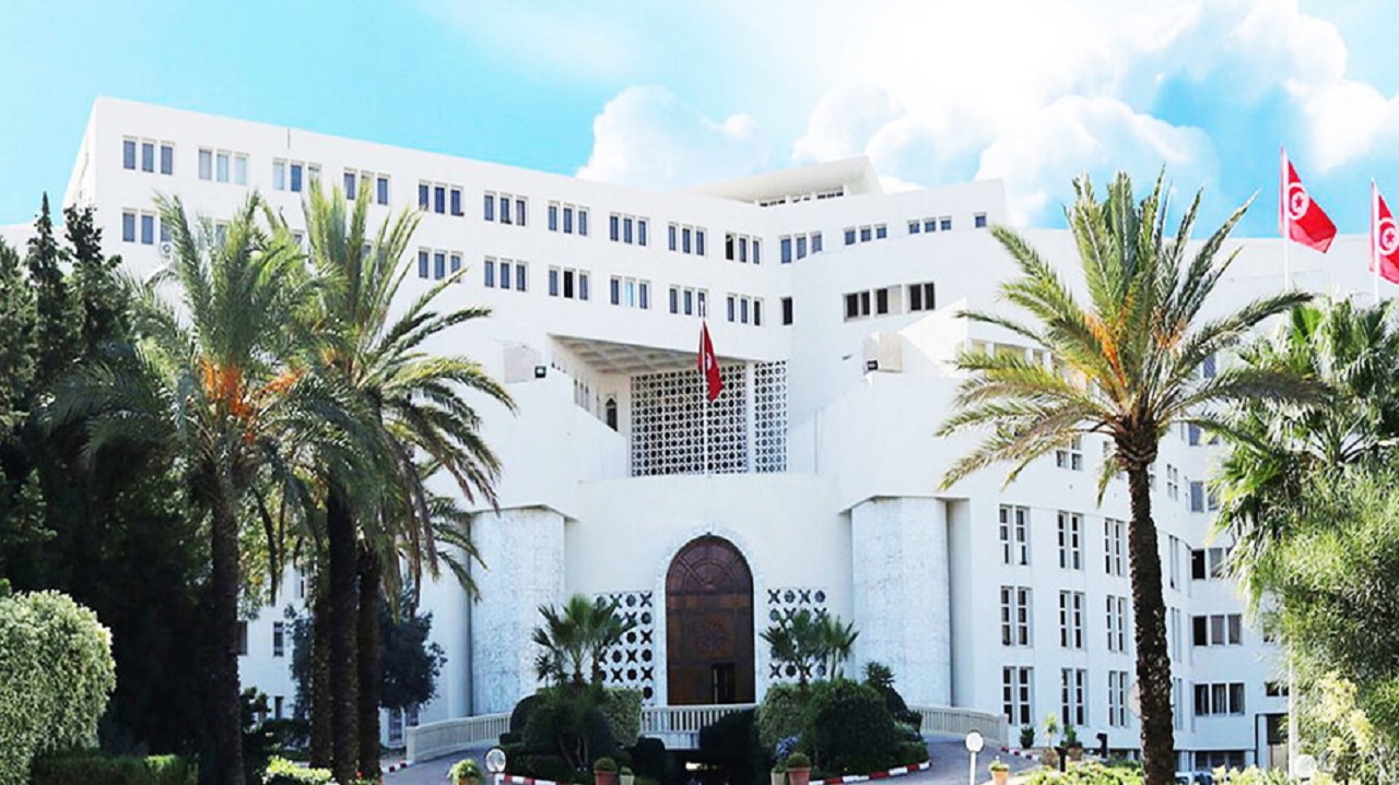 تونس تستدعي سفيرها في المغرب