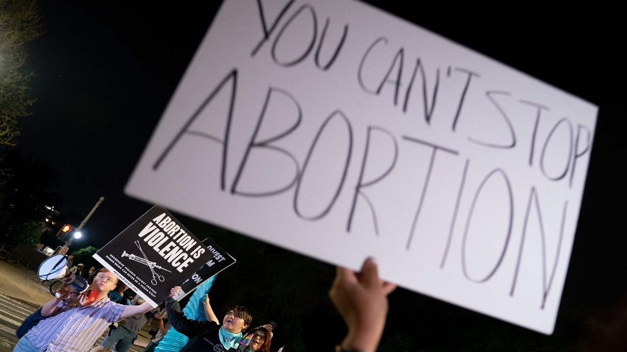 حكم قضائي بخصوص إجهاض فتاة يثير الجدل في أمريكا