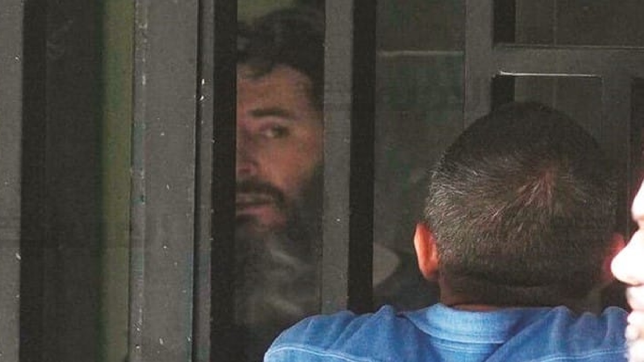 القضاء اللبناني يفرج على محتجز الرهائن في بنك بيروت