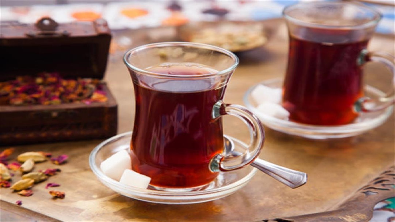 فوائد صحية غير متوقعة لشرب كوبين أو أكثر من الشاي يومياً