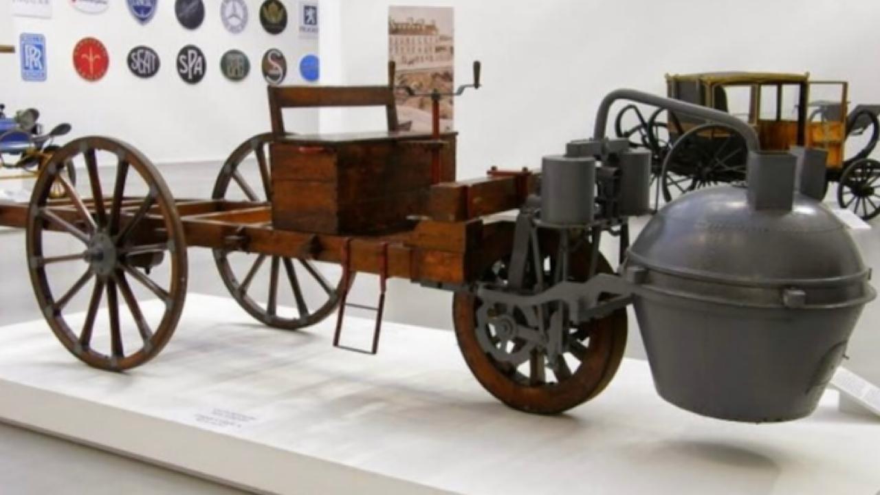 بالصور.. الكشف عن مخترع أول سيارة في التاريخ