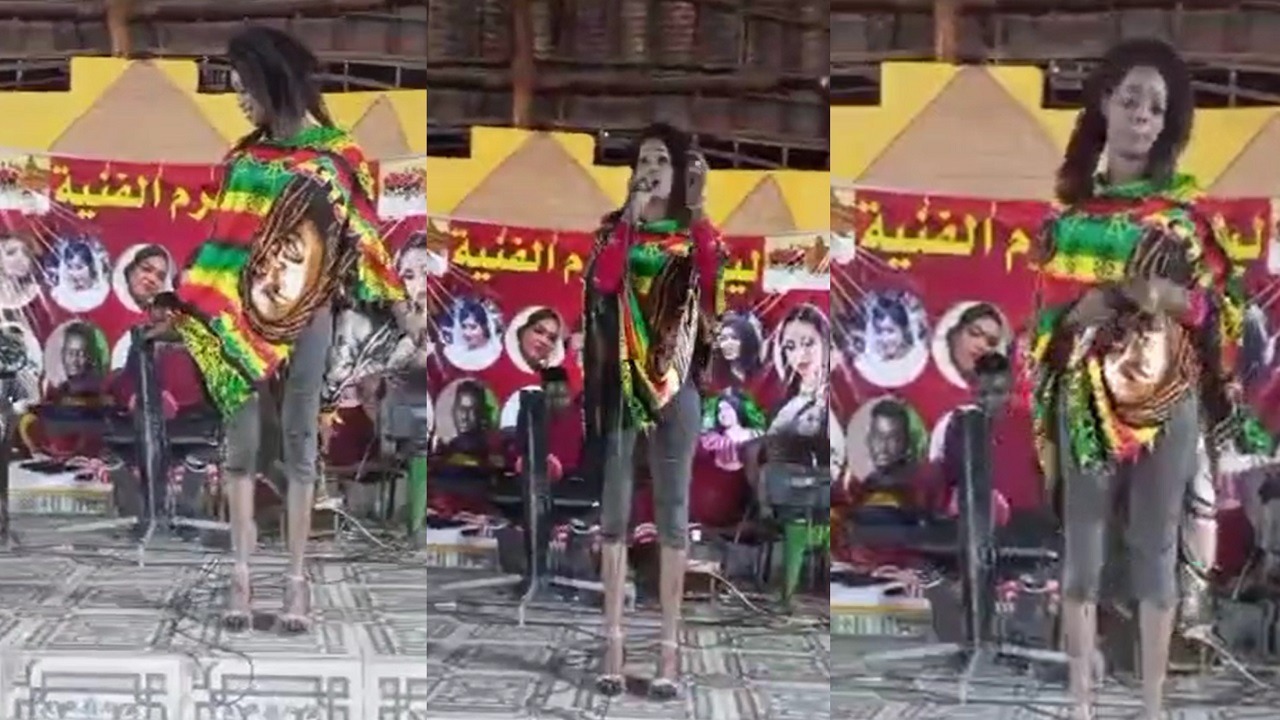 فيديو.. مطربة سودانية تثير الجدل لظهورها بـ &#8220;البرمودة&#8221;