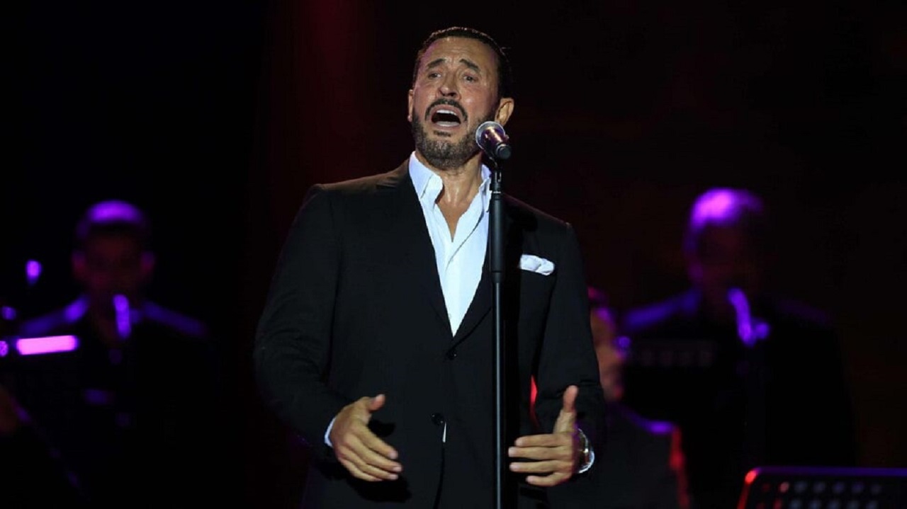 كاظم الساهر يعلق على أنباء منعه من الغناء في مصر