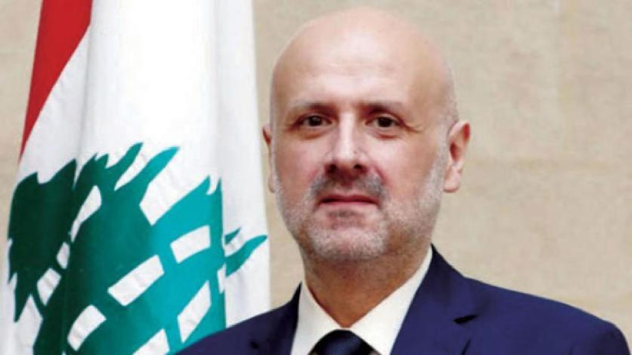 وزير الداخلية اللبناني يؤكد على محاربة تصدير الأذى للدول العربية