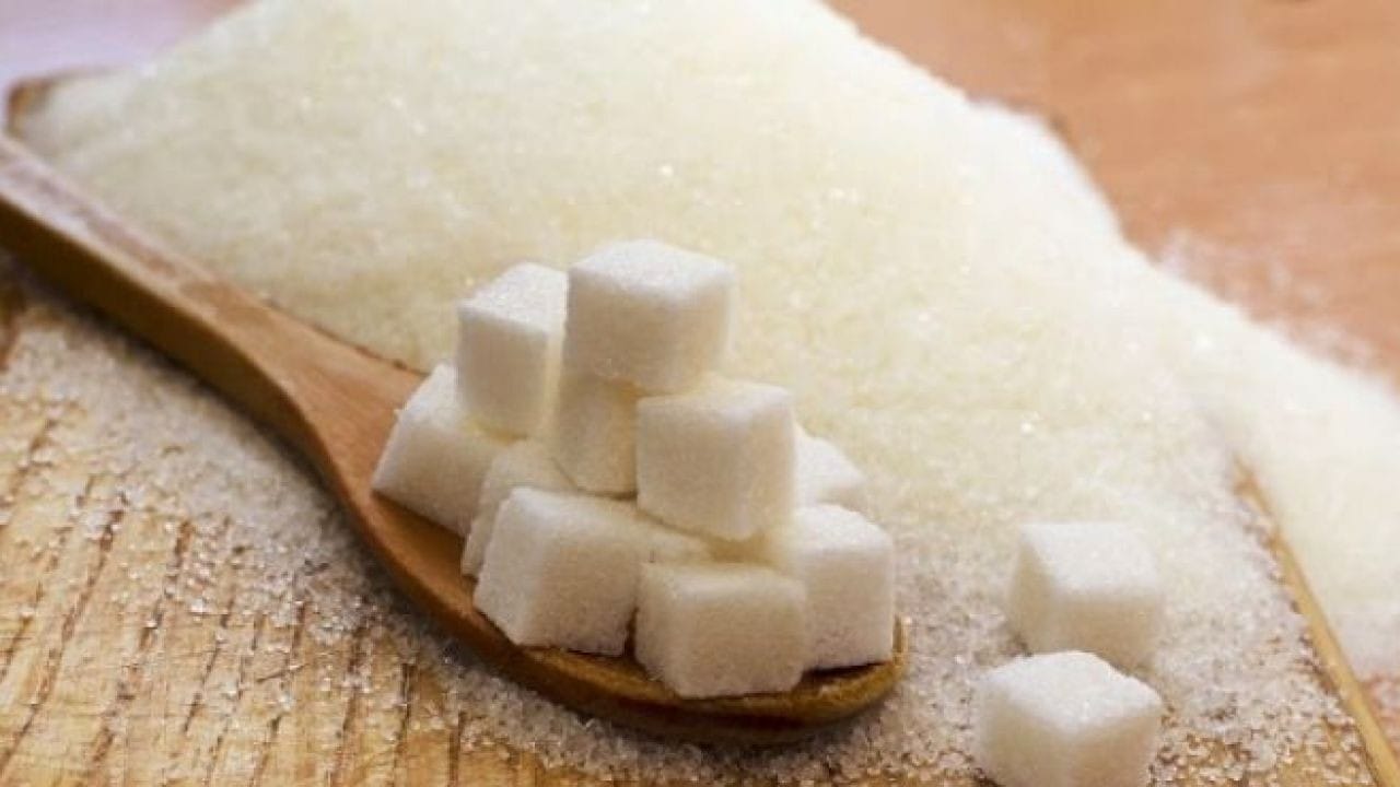 مخاطر وجود سكر الفركتوز في النظام الغذائي