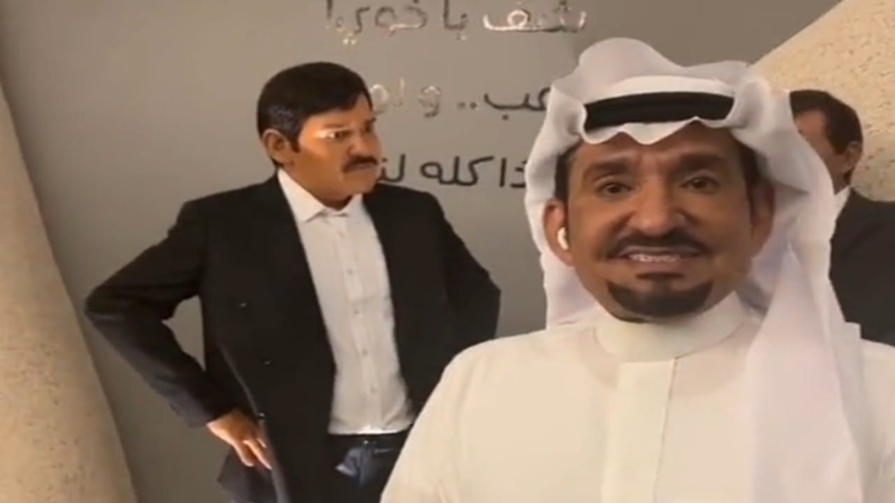 بالفيديو.. زوجة عبدالله السدحان تمازح زوجها في متحف الشمع بالبوليفارد