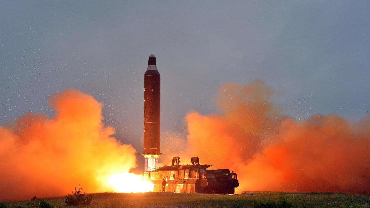 إطلاق صاروخ باليستي من كوريا الشمالية