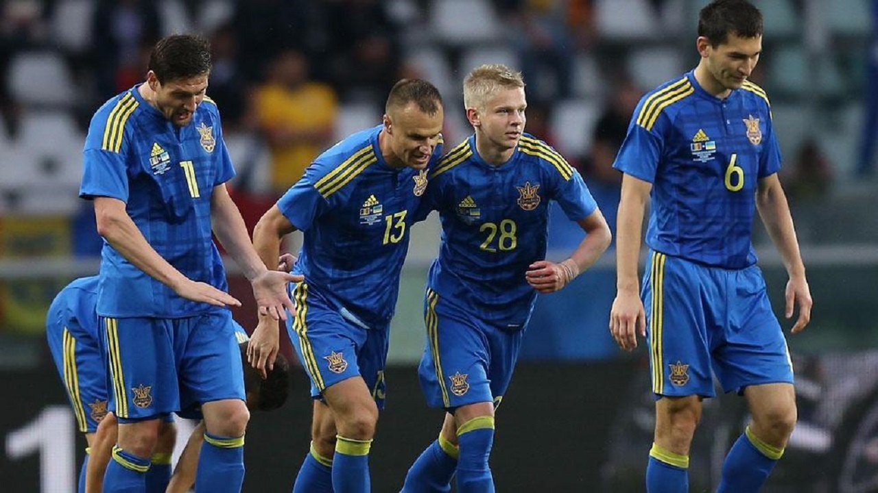 أوكرانيا تطلب تنظيم كأس العالم 2030