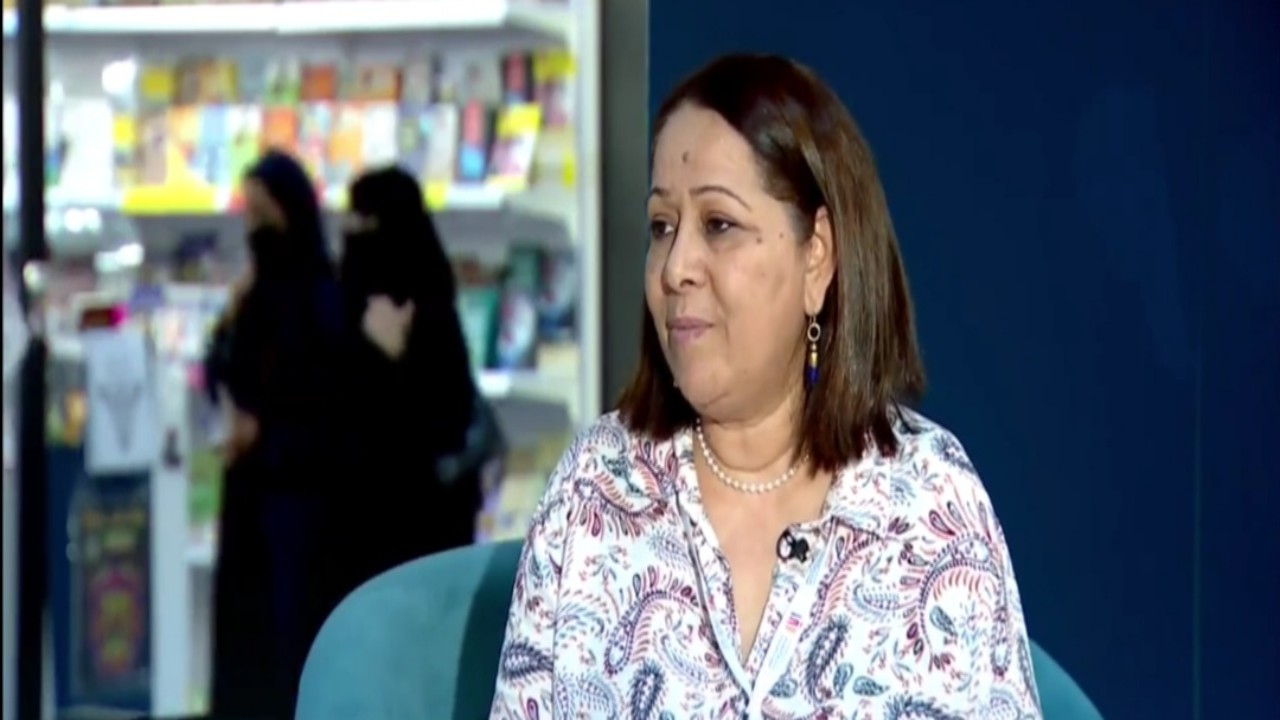 رئيسة وفد تونس في معرض الكتاب: تونس كبيرة بتراثها رغم صغر حجمها.. وشاركنا بإصدارات متنوعة(فيديو)