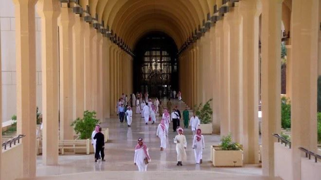 التعليم : بدء التقديم في الجامعات السعودية للطلاب الدوليين