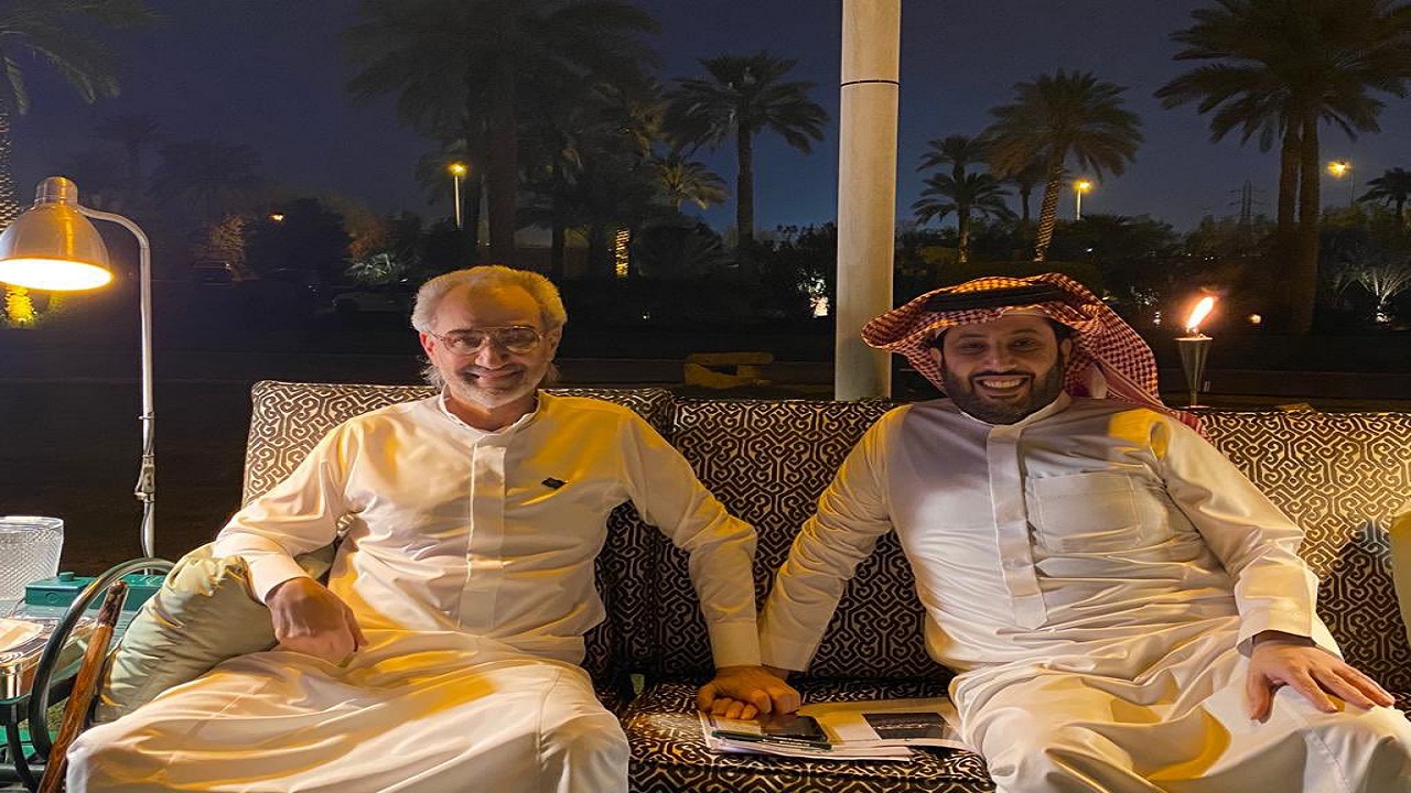 تركي آل الشيخ في ضيافة الأمير الوليد بن طلال
