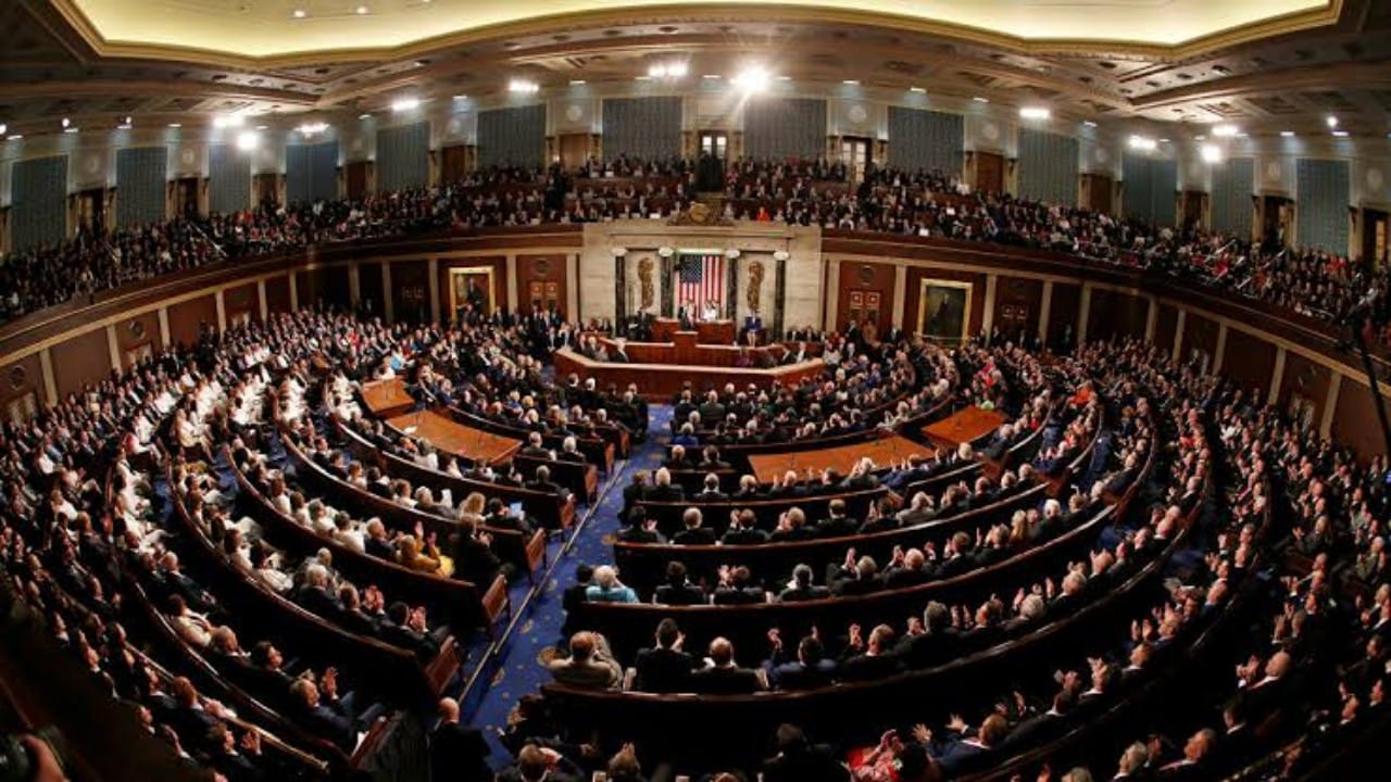 سيطرة الديمقراطيين على مجلس الشيوخ الأمريكي بمقعد نيفادا