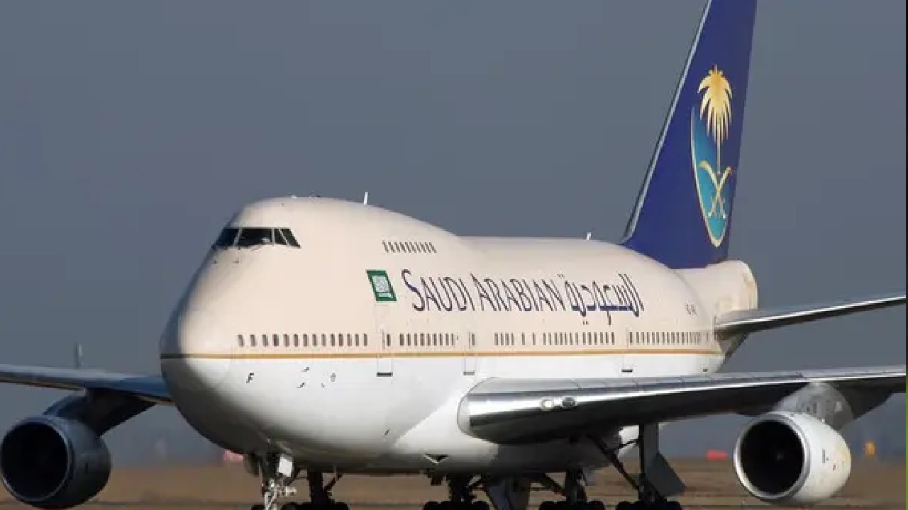 مطار القريات : سنعمل على إعادة جدولة الرحلات إلى الرياض