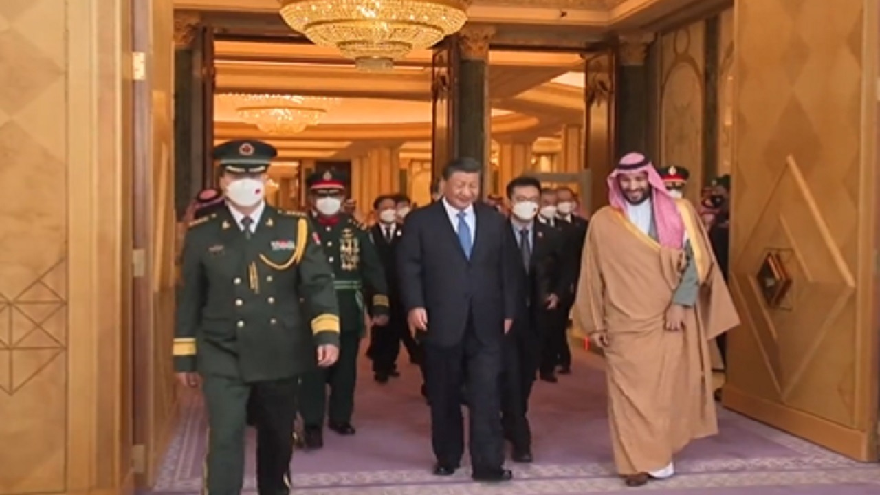 بالفيديو .. ولي العهد يودع رئيس الصين عقب انعقاد القمة الثنائية بينهما