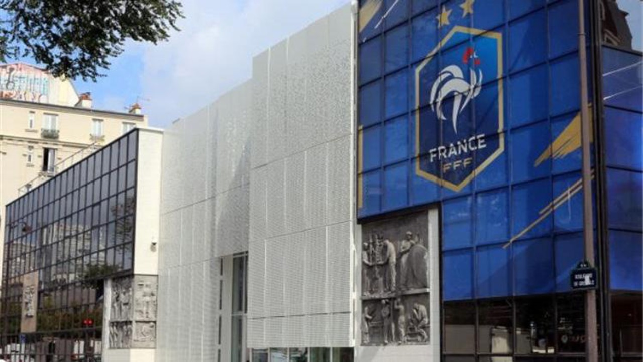 الاتحاد الفرنسي لكرة القدم يندد بالإساءة العنصرية للاعبيه بعد خسارة المونديال