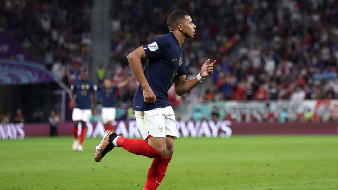 بالفيديو .. فرنسا تسحق بولندا وتتأهل لربع نهائي مونديال قطر