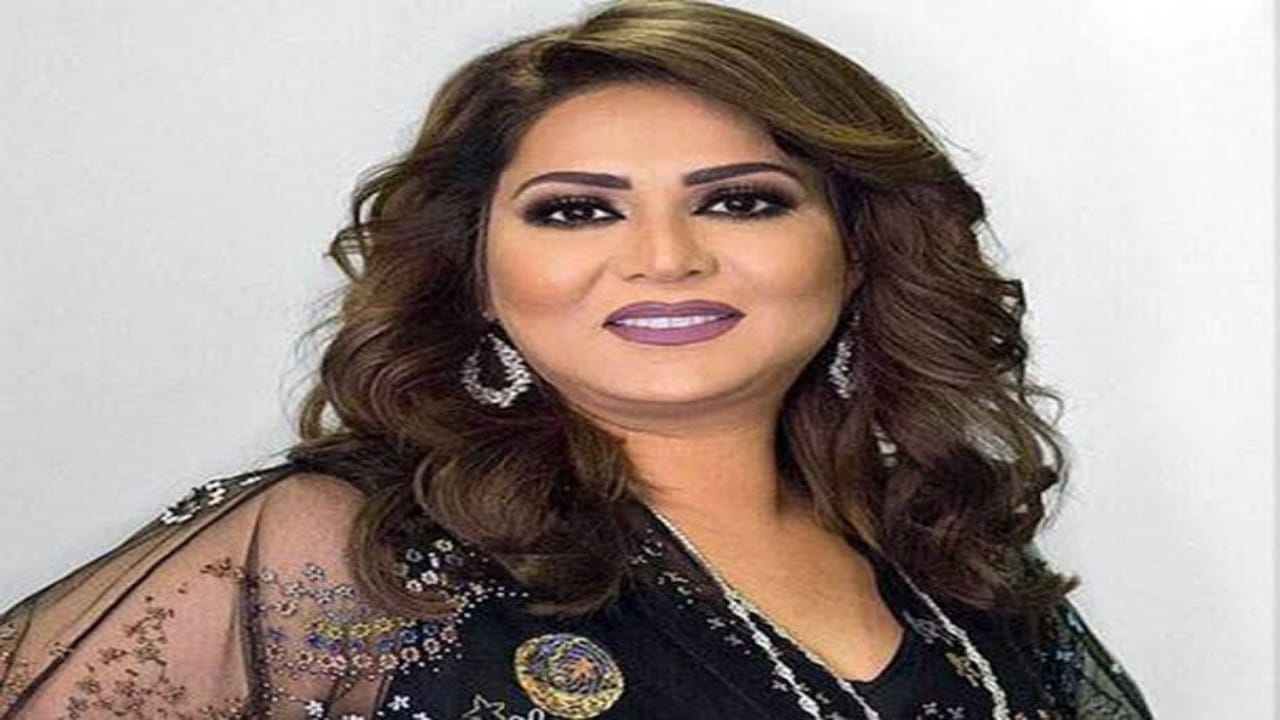 نوال الكويتية تشعل حفلها الغنائي بموسم الدرعية 