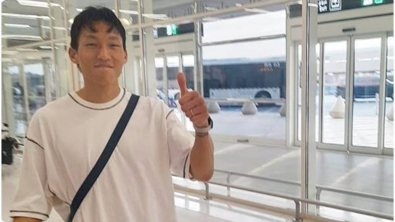 وصول محترف الشباب كيم سونج جيو بعد وداع كوريا الجنوبية للمونديال
