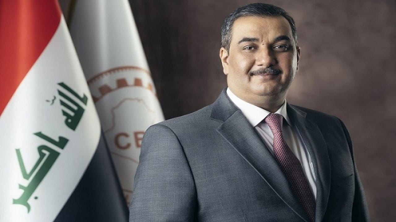 إعفاء محافظ البنك المركزي العراقي من منصبه بسبب أزمة الدولار