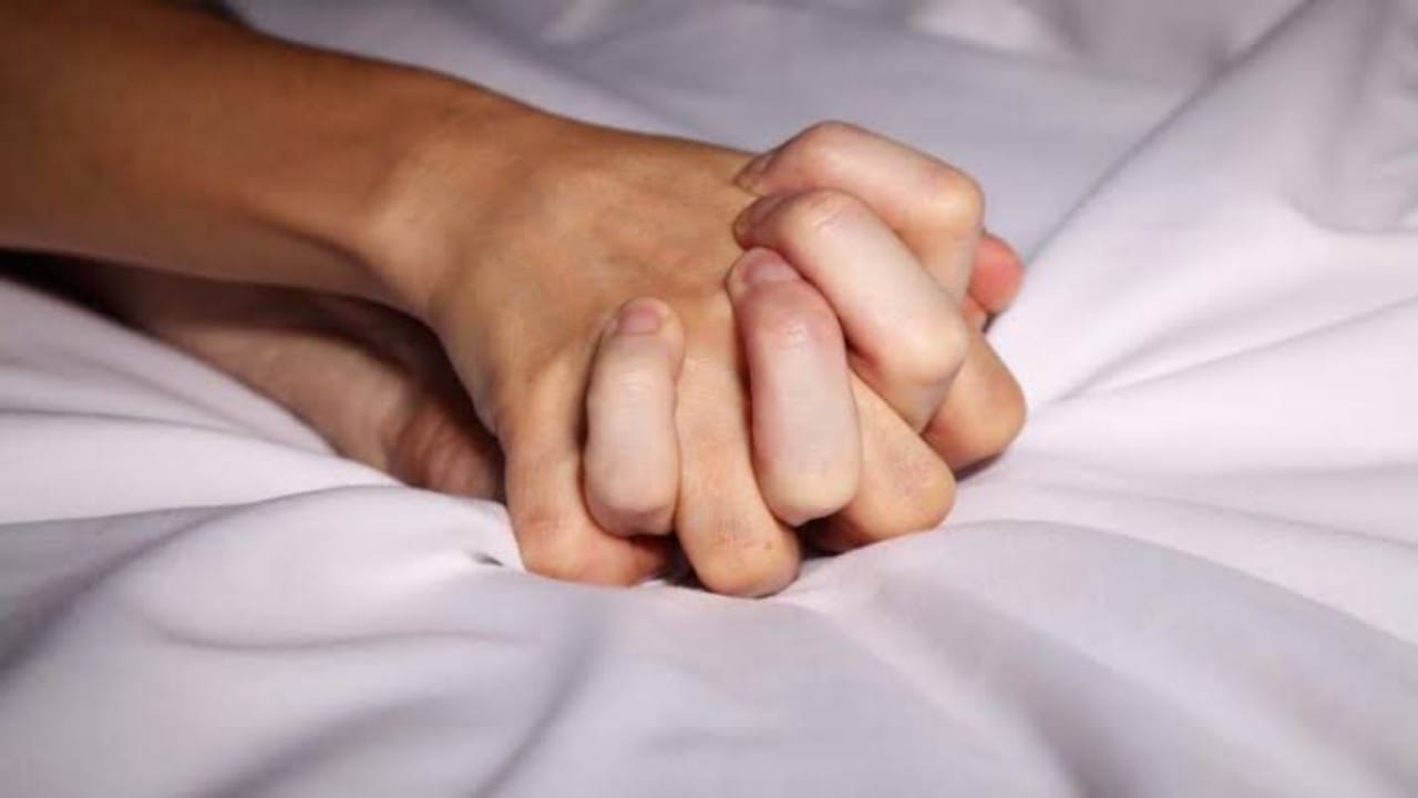 استشارية تكشف عن أسباب الشعور بألم أثناء العلاقة الزوجية
