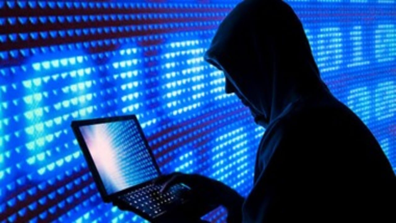 هجوم إلكتروني يضرب خوادم كمبيوتر حول العالم