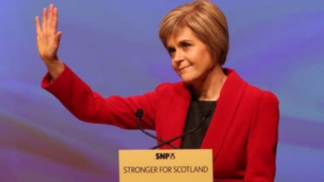استقالة زعيمة اسكتلندا بشكل مفاجئ