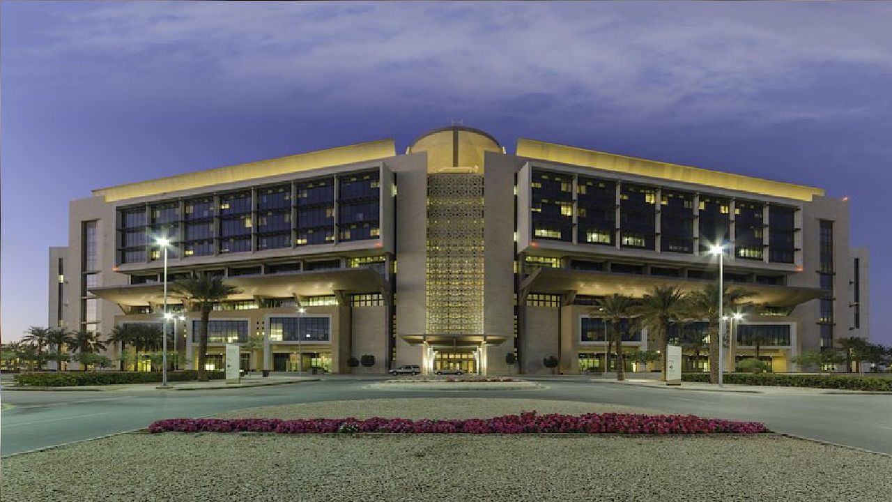 وظائف إدارية شاغرة بمستشفى الملك عبدالله بن عبدالعزيز الجامعي