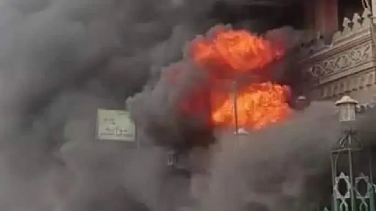 3 قتلى و32 جريحاً في حريق بمستشفى في مصر