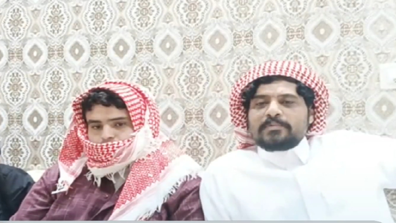 بالفيديو .. قصة وافد يمني غرق بعد إنقاذه لشقيقين احتجزا في سيول الريث