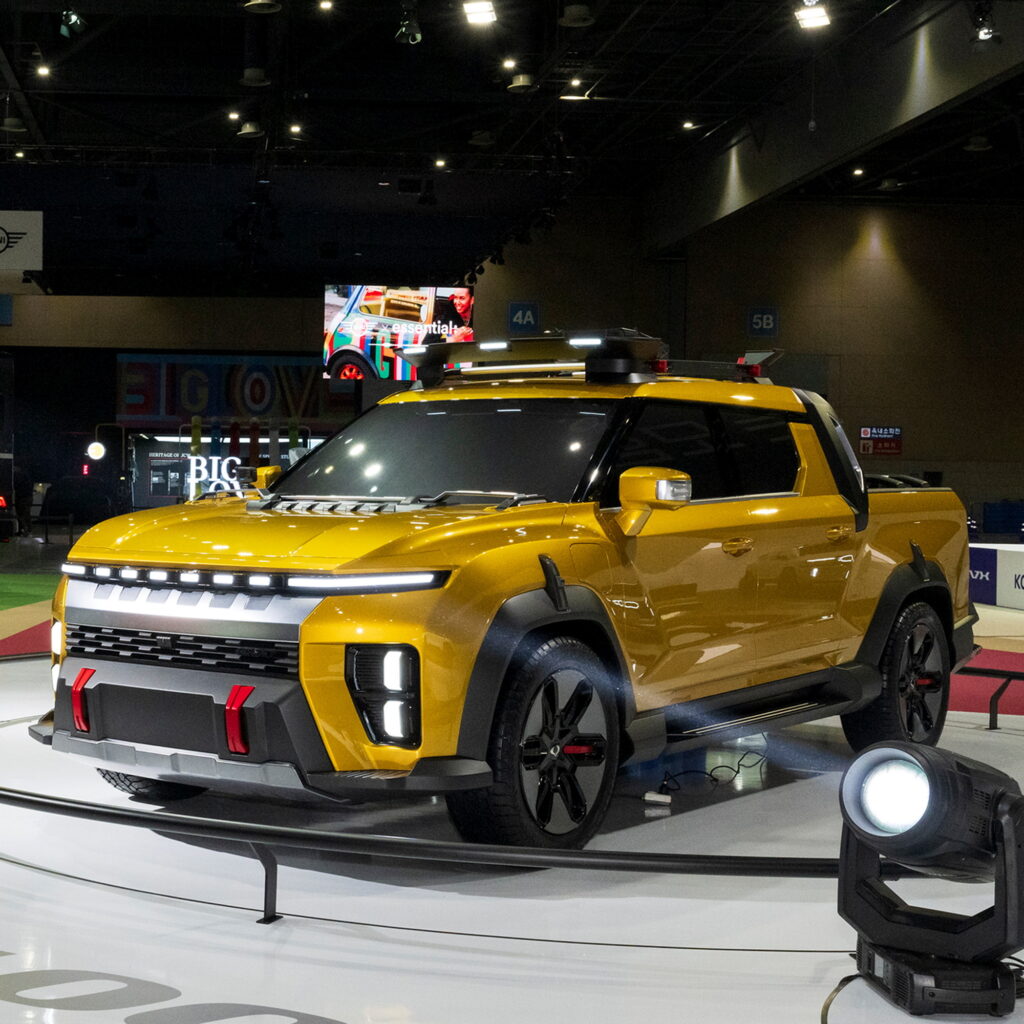 سانغ يونغ تزيح الستار عن SUV جديدة بتصميم مستوحى من تويوتا FJ كروزر