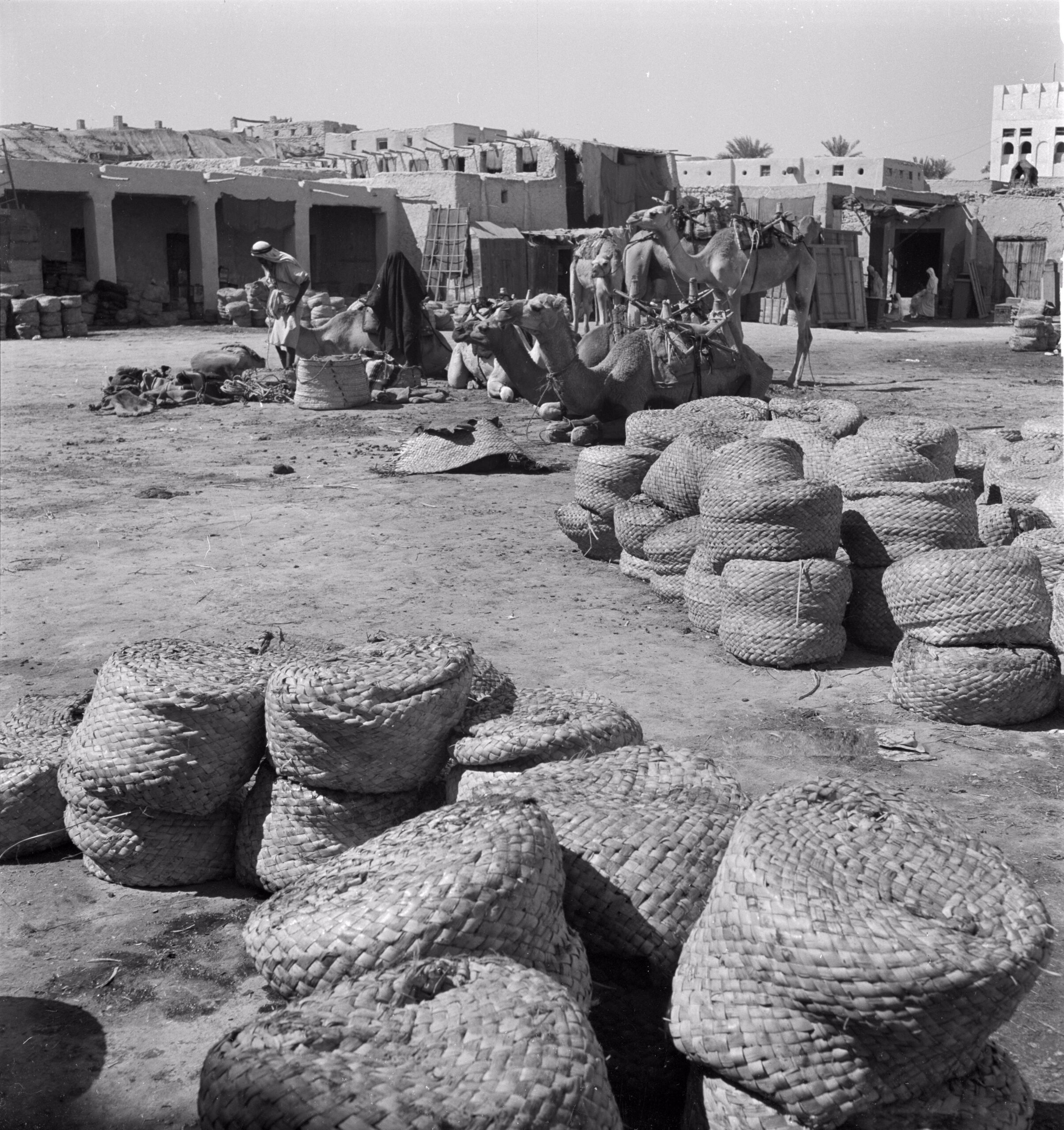 سوق الجبلة في القطيف 1947 م