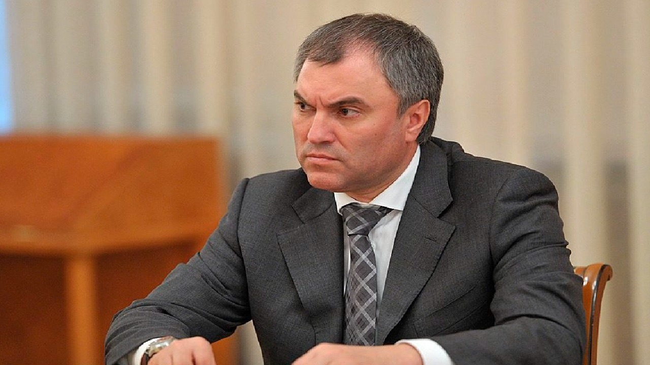 البرلمان الروسي: لا يمكن التفاوض مع زيلينسكي الآن