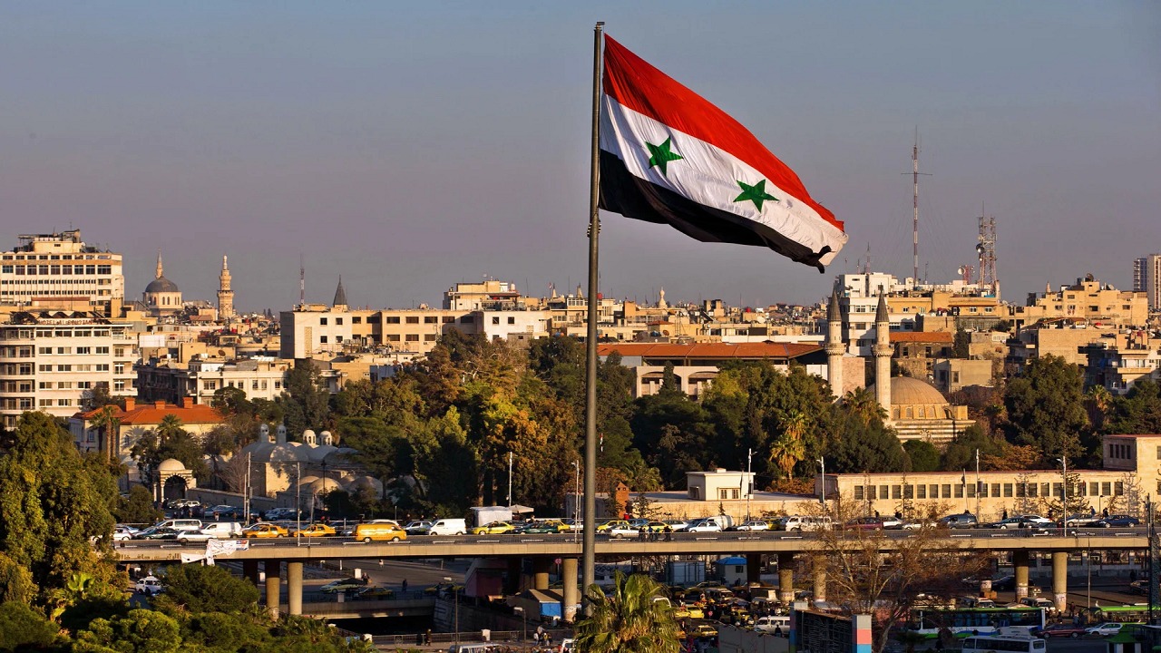 سوريا تقرر استئناف عمل بعثتها الدبلوماسية في المملكة