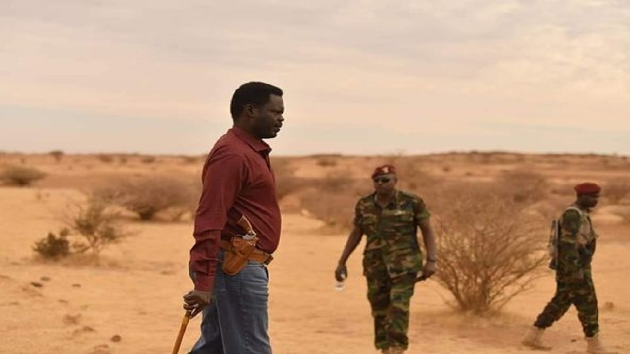 حاكم دارفور يدعو الأهالي لحمل السلاح
