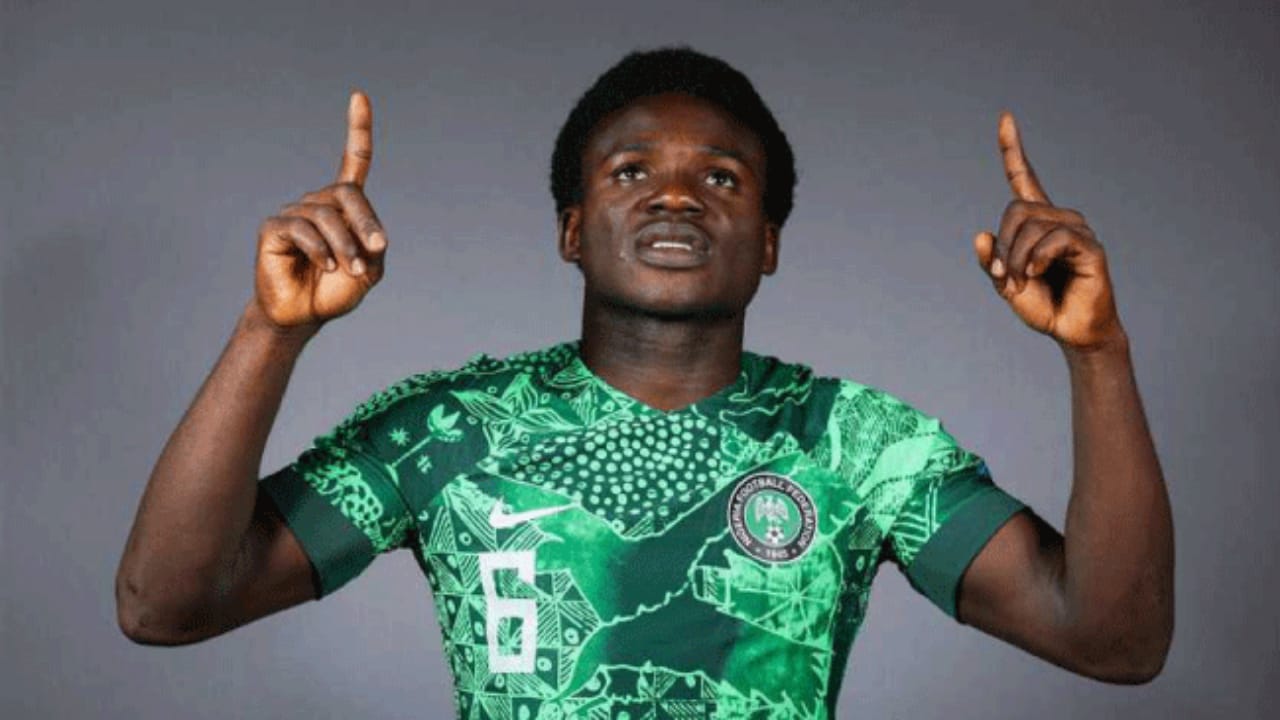 لاعب نيجيري يخترع اسم نادٍ وهمي ليشارك في مونديال الشباب