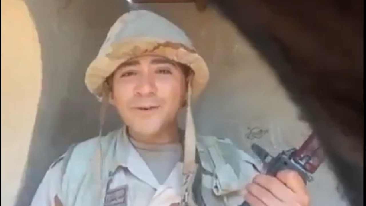 فيديو سابق للجندي املصري الذي استشهد على الحدود مع إسرائيل