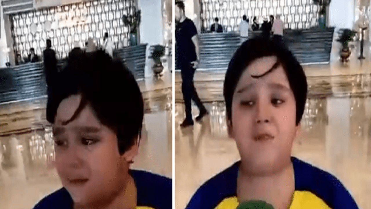 تأثر وبكاء طفل إيراني منعه الأمن من لقاء رونالدو .. فيديو